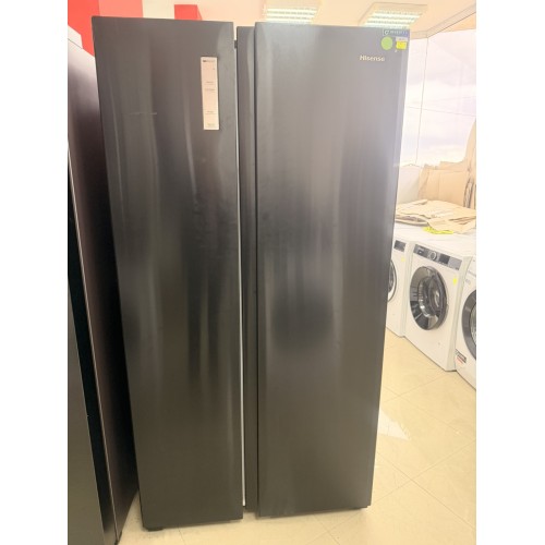 HISENSE Хладилник Side by Side 